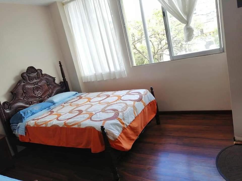 Hotel Saraguro Лоха Екстериор снимка