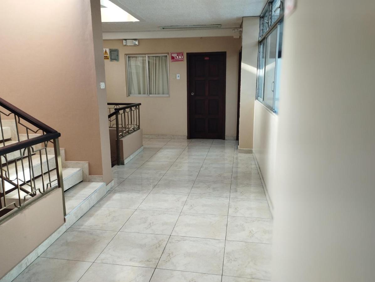 Hotel Saraguro Лоха Екстериор снимка