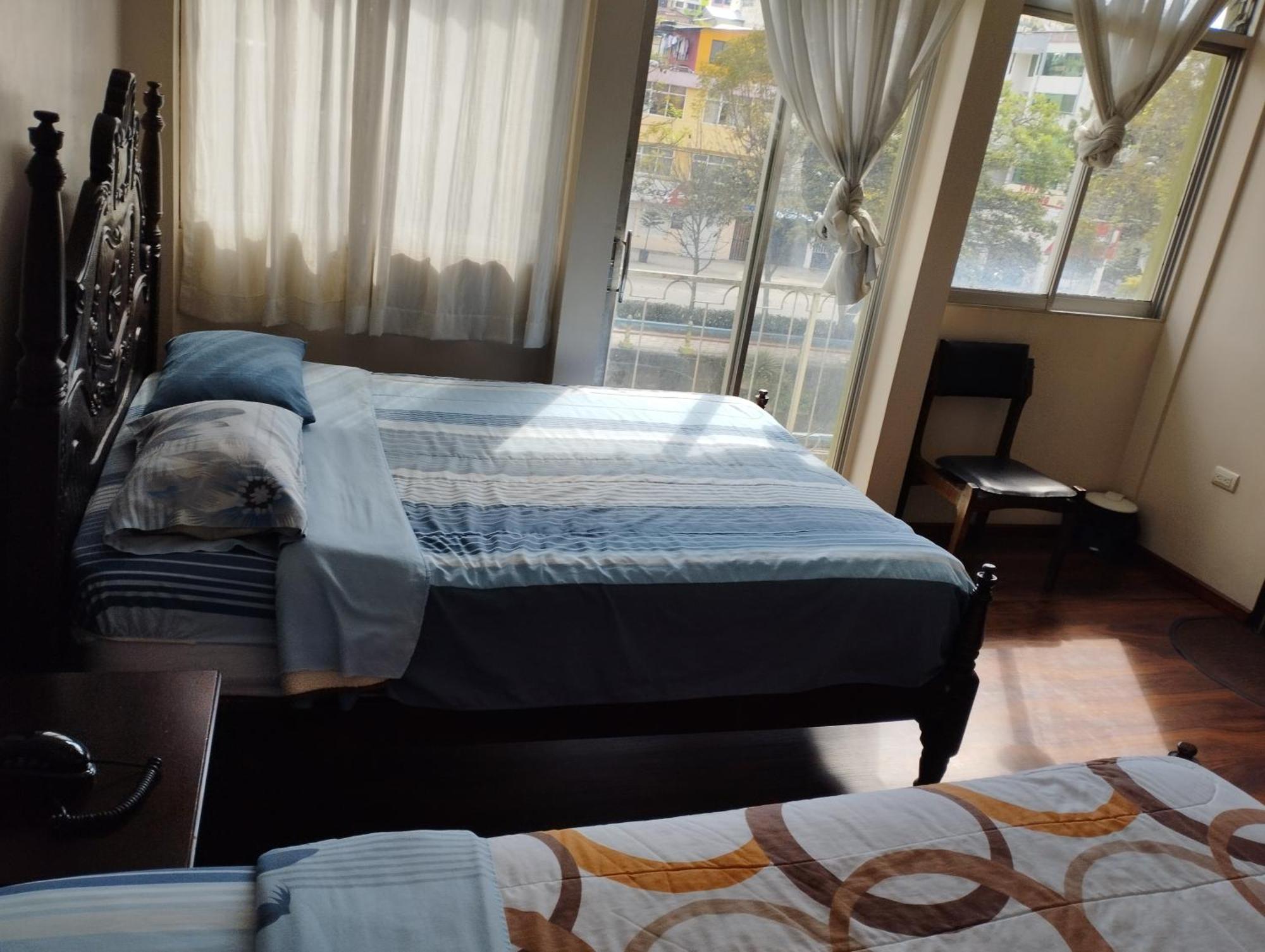 Hotel Saraguro Лоха Стая снимка